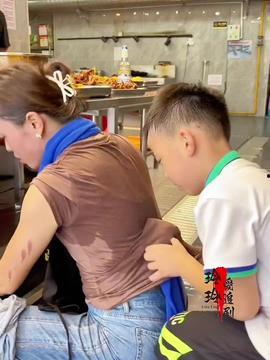 男孩家长爆料怎么办呢视频,事件真相究竟如何？  第1张